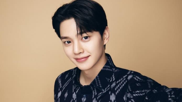 Bersiap! Aktor Song Kang Dikonfirmasi Datang ke Indonesia