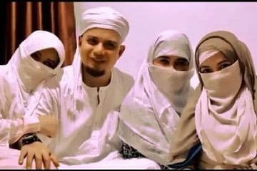 Polemik Belum Usai, Ibu Sambung Alvin Faiz, Umi Rania Digugat ke Pengadilan Soal Merk Madu